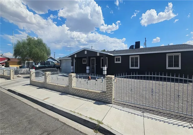 Photo 2 of Single family home for sale at 1221 Jefferson Ave, Las Vegas, NV 89106 | MLS# 2811799 | Listing updated on 2026-08-29