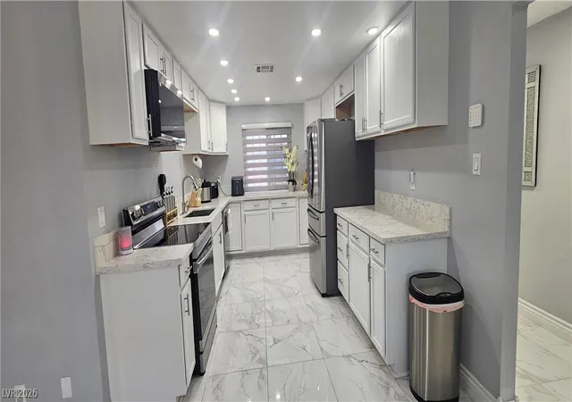 Photo 3 of Single family home for sale at 1221 Jefferson Ave, Las Vegas, NV 89106 | MLS# 2811799 | Listing updated on 2026-08-29