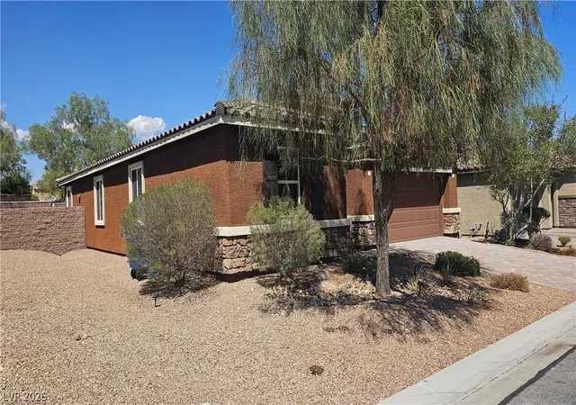 Photo 2 of Single family home for sale at 11211 Carlin Farms St, Las Vegas, NV 89179 | MLS# 2812299 | Listing updated on 2026-09-01