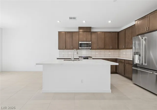5th image of 11965 Angle Cliff Ave, Las Vegas, NV 89138 | MLS# 2812263