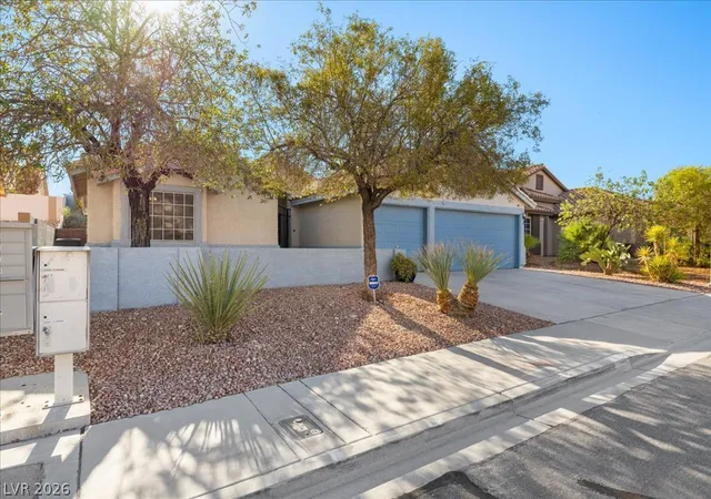 Photo 3 of Single family home for sale at 209 Night Fall Ter, Henderson, NV 89015 | MLS# 2812561 | Listing updated on 2026-08-28