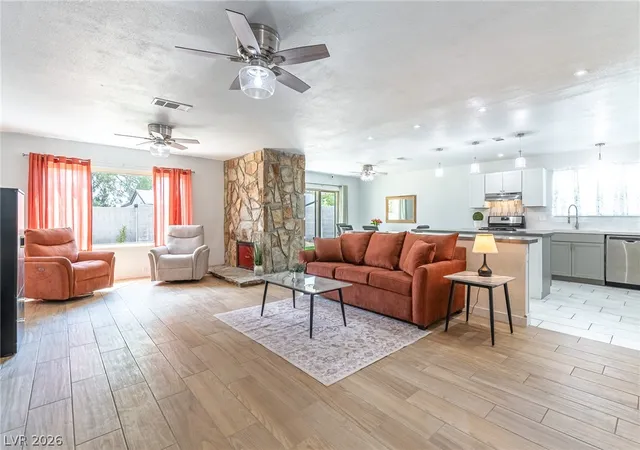 Photo 1 of Single family home for sale at 105 S Cimarron Rd, Las Vegas, NV 89145 | MLS# 2812542 | Listing updated on 2026-08-27