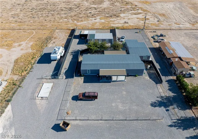 Photo 4 of House for sale at 1611 E Gamebird Rd, Pahrump, NV 89048 | MLS# 2809980 | Listing updated on 2026-08-27