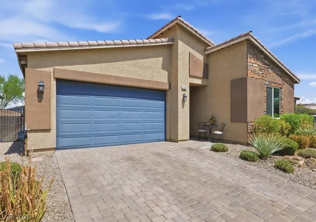 Photo 2 of Single family home for sale at 2128 Del Aqua Ave, Henderson, NV 89002 | MLS# 2810711 | Listing updated on 2026-08-27
