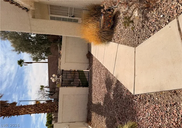 Photo 2 of Single family home for sale at 3301 Salmon Creek Dr, Las Vegas, NV 89129 | MLS# 2812711 | Listing updated on 2026-08-30