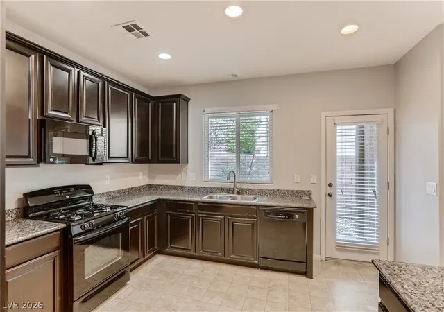 Photo 4 of Single family home for sale at 6208 Red Jamboree Ct, Las Vegas, NV 89130 | MLS# 2812233 | Listing updated on 2026-08-28