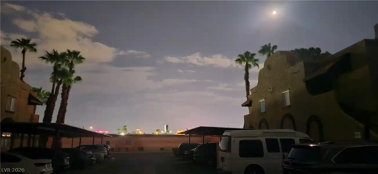 Listing Photo 29 - Condo for sale in 5081 Pioneer Ave located at 5081 Pioneer Ave, Las Vegas, NV 89146 - Unit #204