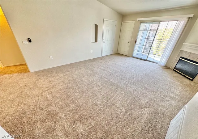 Photo 3 of Condo for sale at 3318 N Decatur Blvd #2093, Las Vegas, NV 89130 | MLS# 2812837 | Listing updated on 2026-08-28