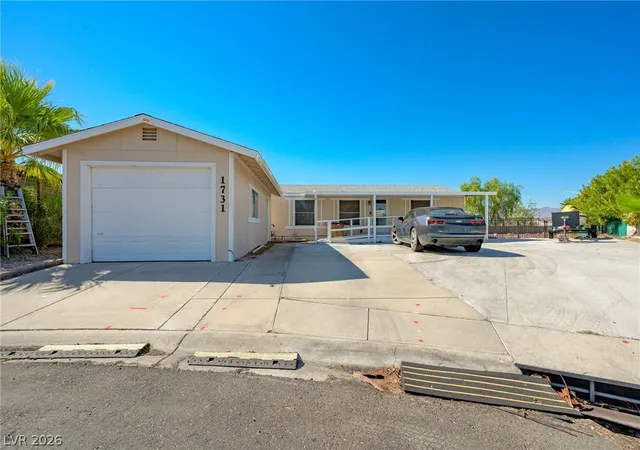 Manufactured home for sale at 1731 Esquina St, Laughlin, NV 89029 | MLS# 2812873