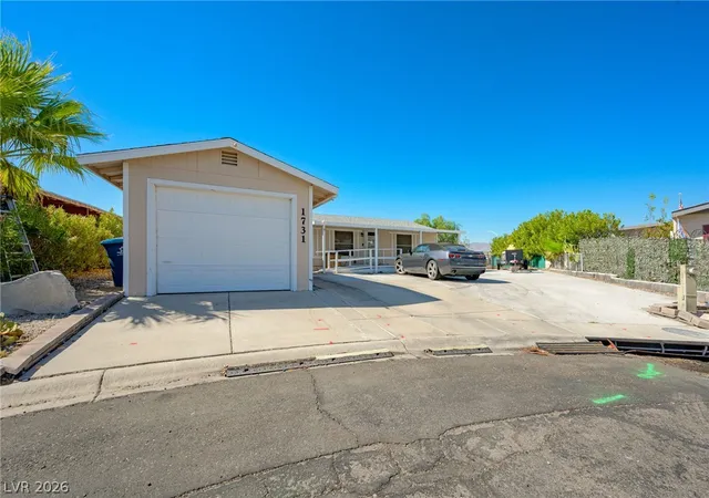 Photo 2 of Manufactured home for sale at 1731 Esquina St, Laughlin, NV 89029 | MLS# 2812873 | Listing updated on 2026-08-28
