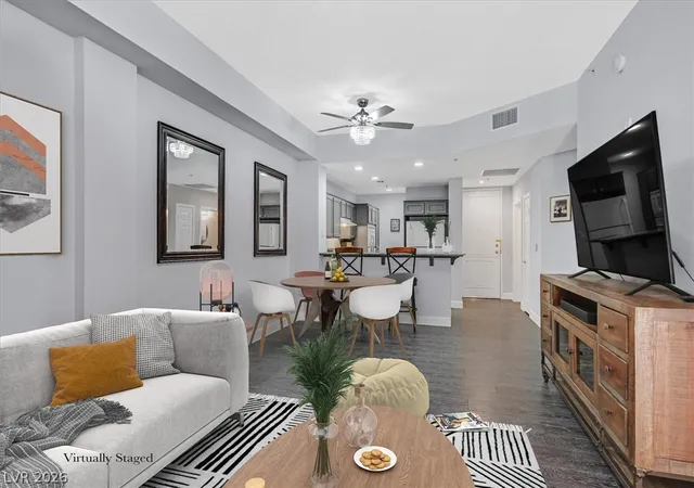Listing Photo 4 - Condo for sale in building located at 59 E Agate Ave, Las Vegas, NV 89123 - Unit #206