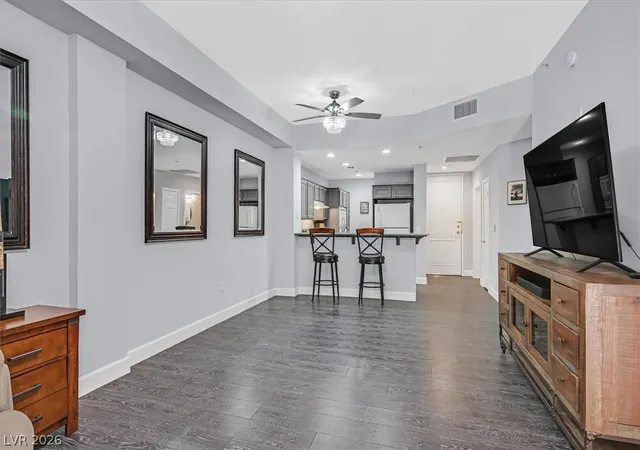 Listing Photo 5 - Condo for sale in building located at 59 E Agate Ave, Las Vegas, NV 89123 - Unit #206