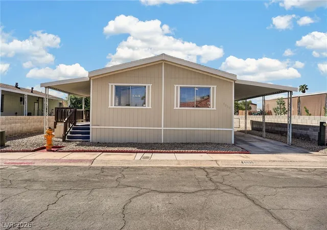 Photo 2 of Manufactured home for sale at 5525 Tres Piedras Rd, Las Vegas, NV 89122 | MLS# 2812994 | Listing updated on 2026-08-28