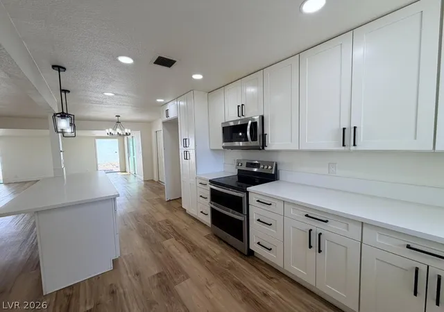 Photo 3 of Single family home for sale at 3400 San Juan Dr, Las Vegas, NV 89108 | MLS# 2812727 | Listing updated on 2026-08-28