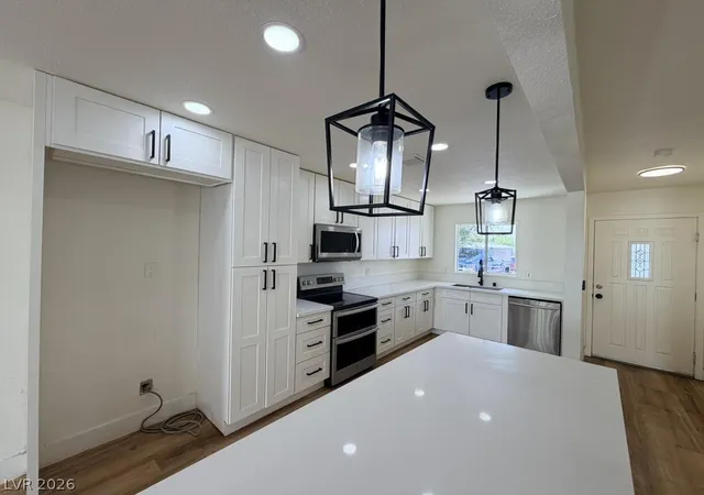 Photo 4 of Single family home for sale at 3400 San Juan Dr, Las Vegas, NV 89108 | MLS# 2812727 | Listing updated on 2026-08-28