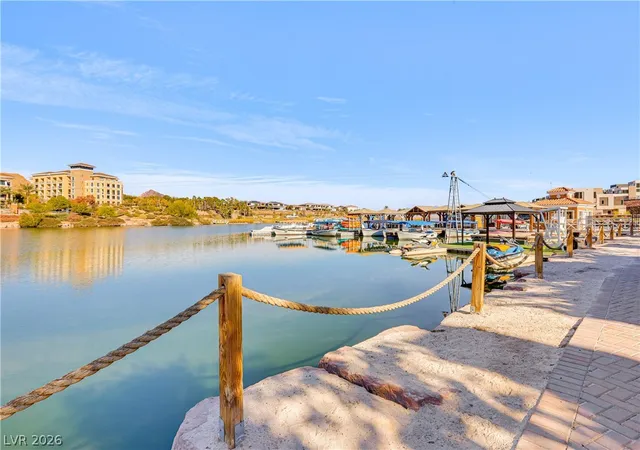 Listing Photo 3 - Condo for sale in building located at 30 SE Strada Di Villaggio, Henderson, NV 89011 - Unit #229