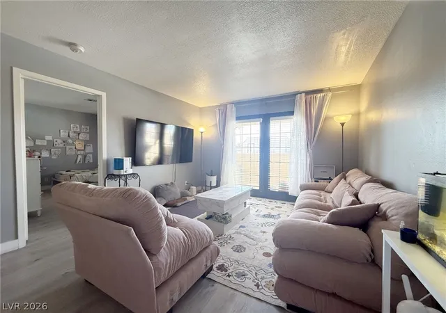 Listing Photo 5 - Condo for sale in building located at 4191 Gannet Cir, Las Vegas, NV 89103 - Unit #234