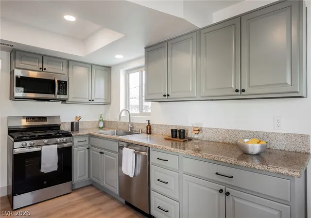 Photo 3 of Single family home for sale at 1031 Placerville St, Las Vegas, NV 89119 | MLS# 2813211 | Listing updated on 2026-08-29