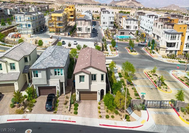 2nd image of 11872 Pelican Butte Ave, Las Vegas, NV 89138 | MLS# 2813223