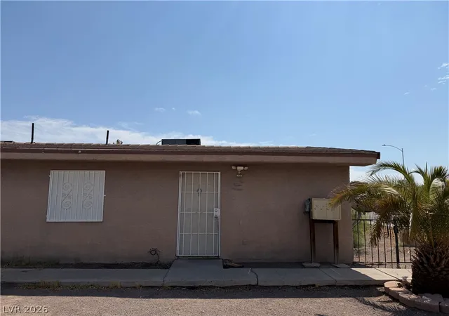 Photo 2 of Multi family home for sale at 425 E Merlayne Dr, Henderson, NV 89011 | MLS# 2810758 | Listing updated on 2026-08-30