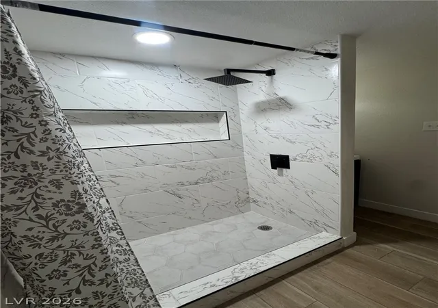 Photo 3 of Single family home for sale at 6536 Aberdeen Ln, Las Vegas, NV 89107 | MLS# 2812368 | Listing updated on 2026-08-30
