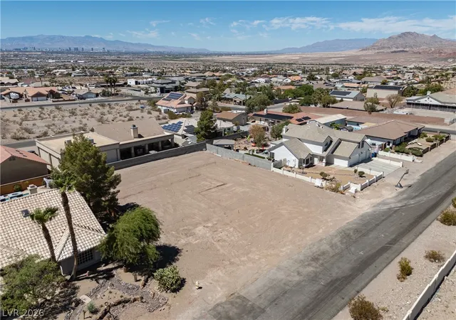 Land for sale at 412 N Kiel St, Henderson, NV 89015 | MLS# 2813528