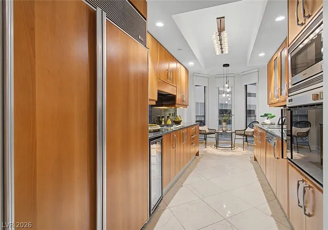 Photo 1 of Condo for sale at 2877 Paradise Rd #906, Las Vegas, NV 89109 | MLS# 2813540 | Listing updated on 2026-09-01