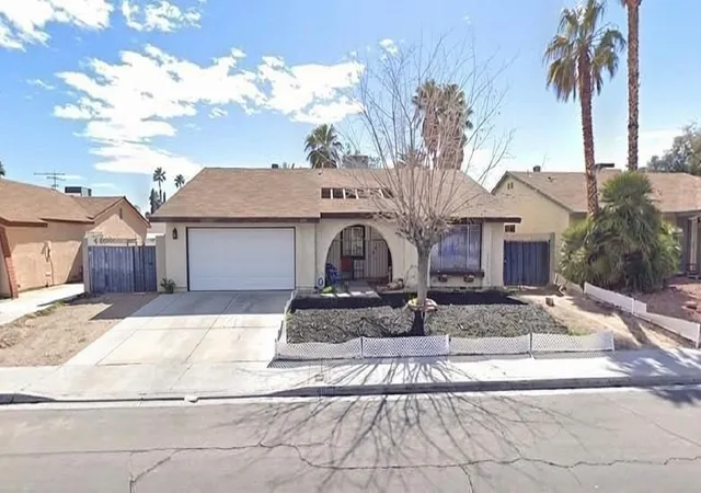 Photo 2 of Single family home for sale at 5175 Palmyra Ave, Las Vegas, NV 89146 | MLS# 2812637 | Listing updated on 2026-09-01