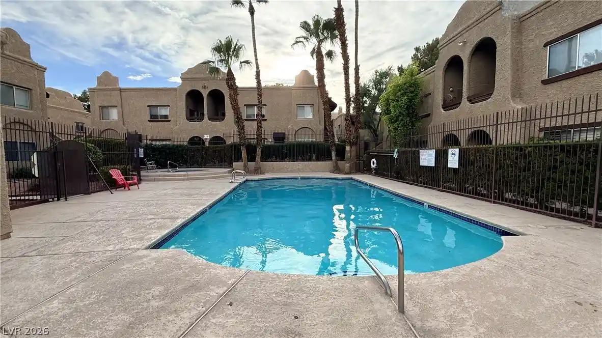 Listing Photo 16 - Condo for sale in 5161 Pioneer Ave located at 5161 Pioneer Ave, Las Vegas, NV 89146 - Unit #202