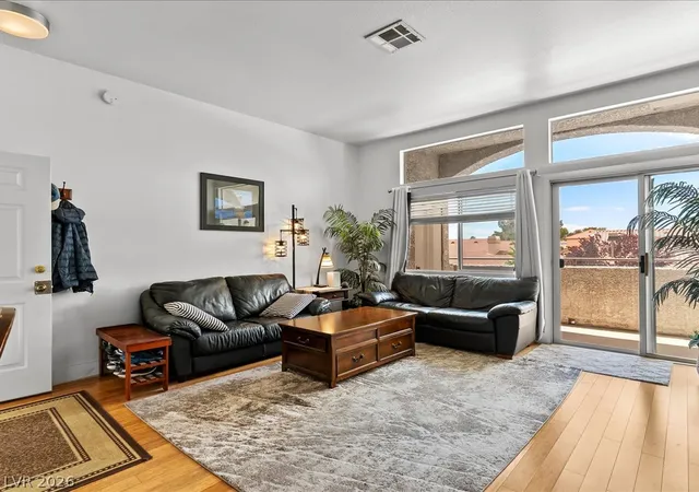 Photo 3 of Condo for sale at 3125 N Buffalo Dr #2092, Las Vegas, NV 89128 | MLS# 2813480 | Listing updated on 2026-09-01