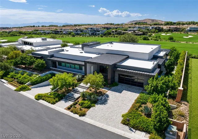Photo 3 of Mansion for sale at 43 Crested Cloud Way, Las Vegas, NV 89135 | MLS# 2813951 | Listing updated on 2026-09-01