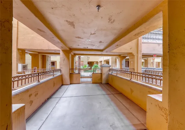 Listing Photo 4 - Condo for sale in building located at 20 Via Mantova, Henderson, NV 89011 - Unit #101