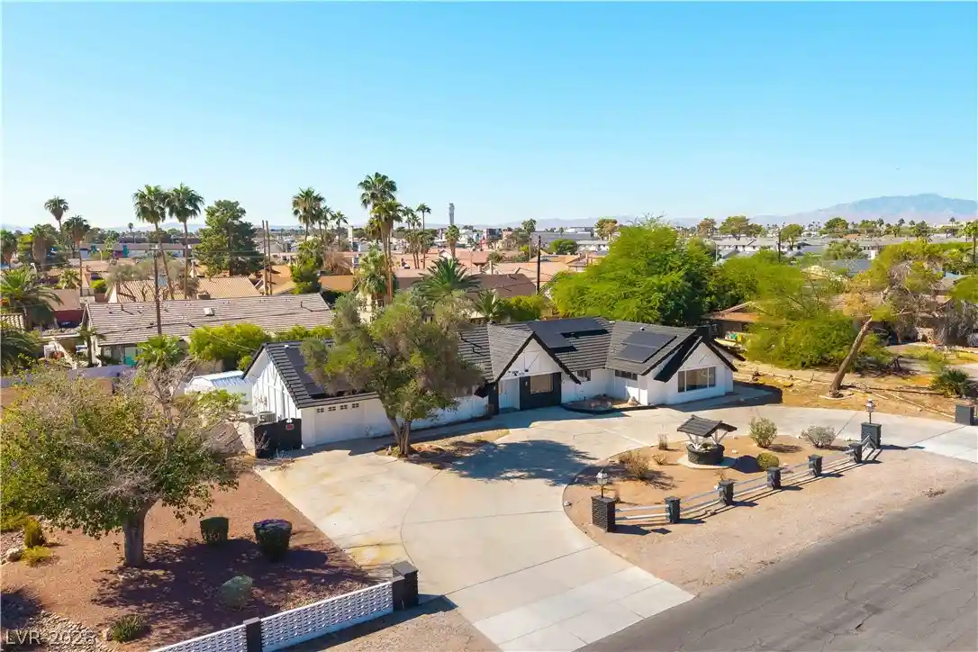 Photo 1 of Single family home for sale at 1935 Gabriel Dr, Las Vegas, NV 89119 | MLS# 2814431 | Listing updated on 2026-10-12