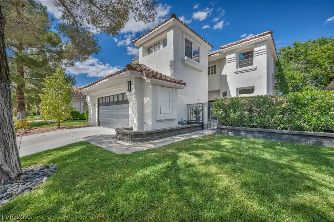 Photo 1 of Single family home for sale at 9208 Eagle Ridge Dr, Las Vegas, NV 89134 | MLS# 2814465 | Listing updated on 2026-10-19