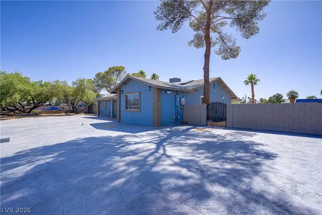 Photo 1 of Single family home for sale at 4490 W Warm Springs Rd, Las Vegas, NV 89118 | MLS# 2815818 | Listing updated on 2026-10-26