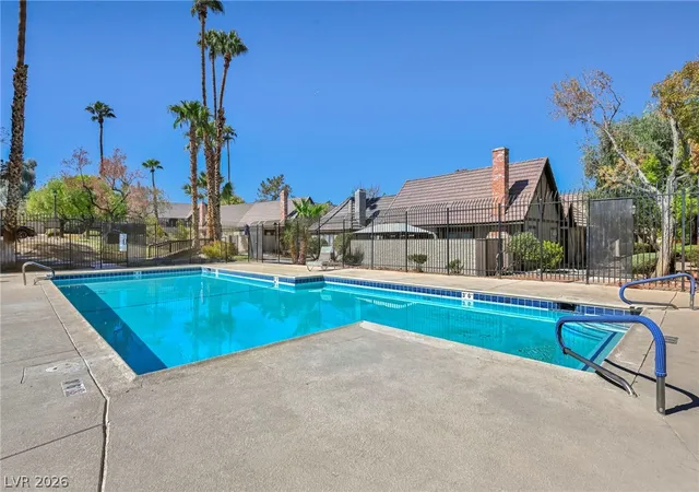 Photo 3 of Townhouse for sale at 3965 Landsdown Pl, Las Vegas, NV 89121 | MLS# 2816582 | Listing updated on 2026-10-07