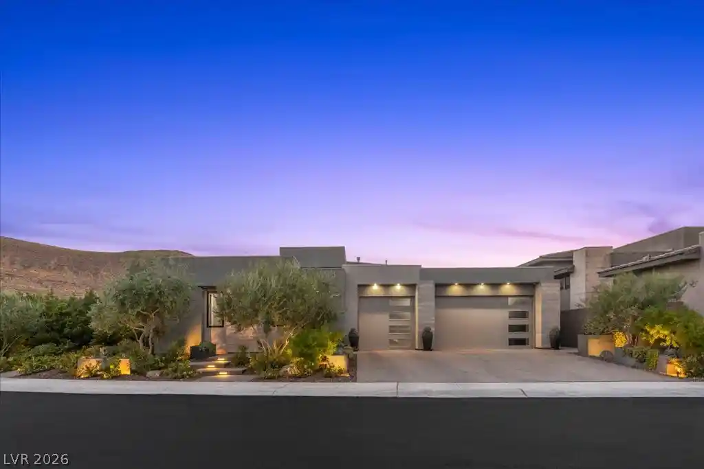 Photo 1 of Single family home for sale at 10806 White Clay Dr, Las Vegas, NV 89135 | MLS# 2816235 | Listing updated on 2026-10-16