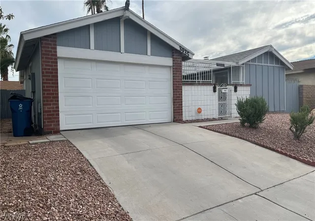 Photo 2 of Single family home for sale at 3935 E Cherokee Ave, Las Vegas, NV 89121 | MLS# 2817209 | Listing updated on 2026-10-07