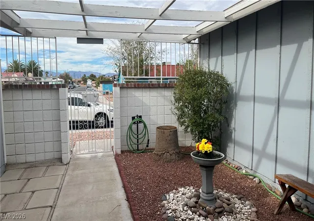 Photo 3 of Single family home for sale at 3935 E Cherokee Ave, Las Vegas, NV 89121 | MLS# 2817209 | Listing updated on 2026-10-07