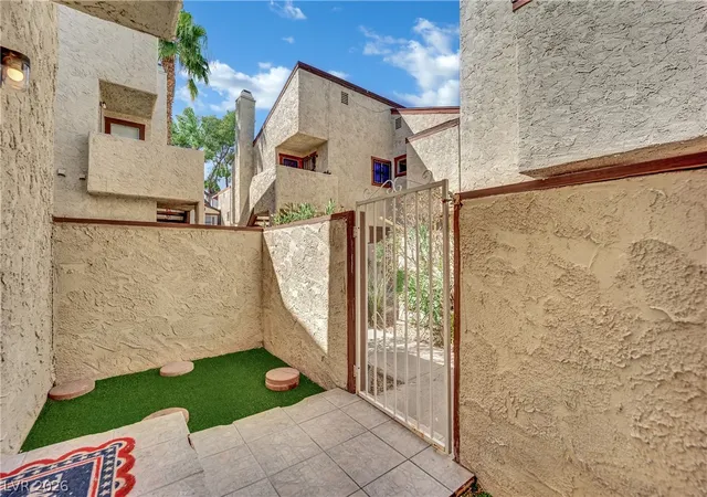Photo 3 of Townhouse for sale at 5007 Spencer St #C, Las Vegas, NV 89119 | MLS# 2818388 | Listing updated on 2026-09-26