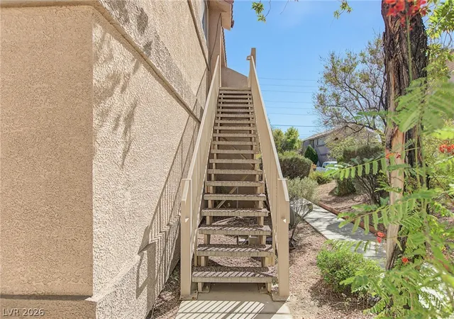 Listing Photo 5 - Condo for sale in building located at 1401 N Michael Wy, Las Vegas, NV 89108 - Unit #220