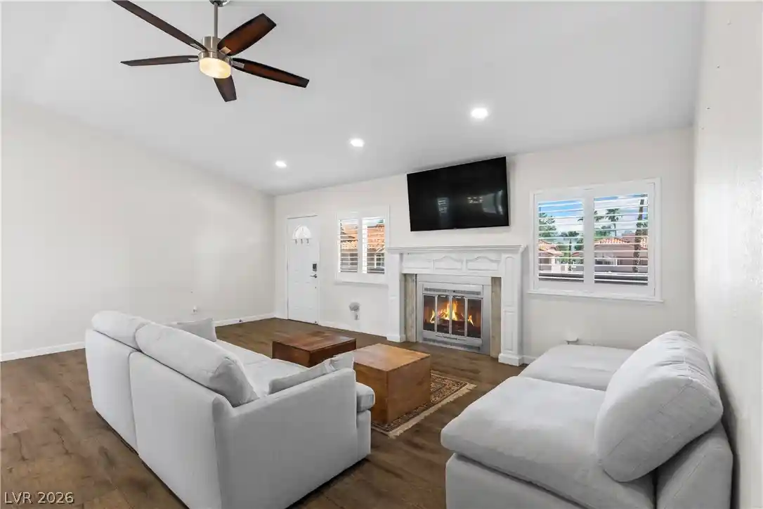 Condo for sale at 2824 Edmond St #2, Las Vegas, NV 89146 | MLS# 2818541