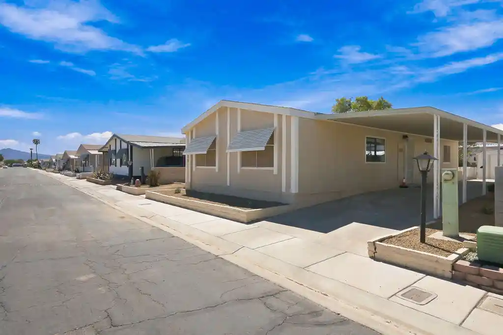 Manufactured home for sale at 3077 Gavilan Ln, Las Vegas, NV 89122 | MLS# 2819415