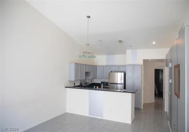 Photo 14 of Townhouse for sale at 5171 Briar Patch Way, Las Vegas, NV 89118 | MLS# 2820375 | Listing updated on 2026-10-11