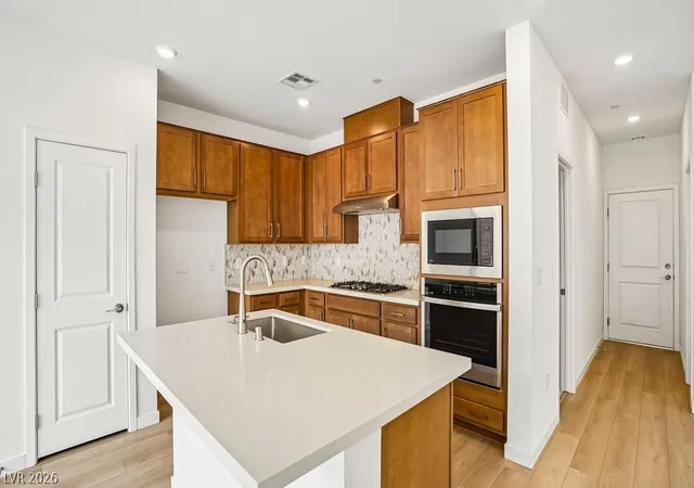 Photo 2 of Sale Pending at 44 Via Montoro, Henderson, NV 89011 | MLS# 2820553 | Listing updated on 2026-10-11