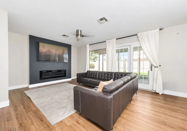 Photo 3 of Single family home for sale at 1662 Papaya Ct, Las Vegas, NV 89119 | MLS# 2820573 | Listing updated on 2026-10-06