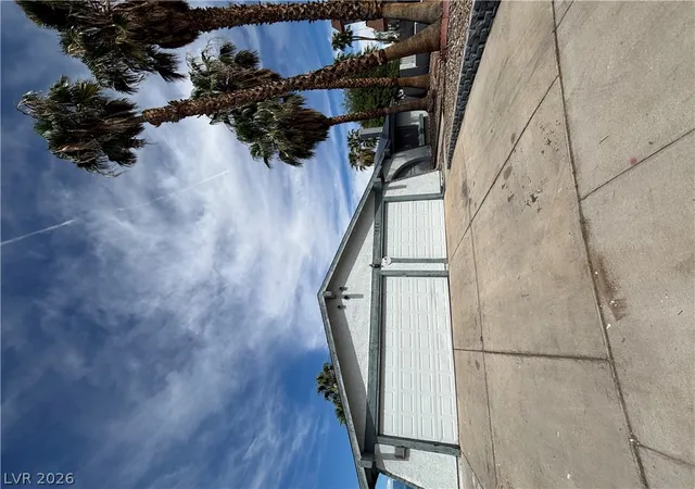 Photo 3 of Single family home for sale at 1664 Caliente Ct, Las Vegas, NV 89119 | MLS# 2820735 | Listing updated on 2026-10-09