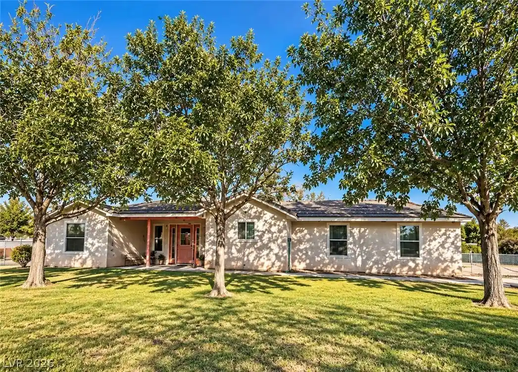 Single family home for sale at 260 Randall St, Overton, NV 89040 | MLS# 2821036