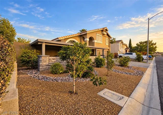 Photo 3 of Single family home for sale at 8652 Heatherstone St, Henderson, NV 89074 | MLS# 2820842 | Listing updated on 2026-09-26