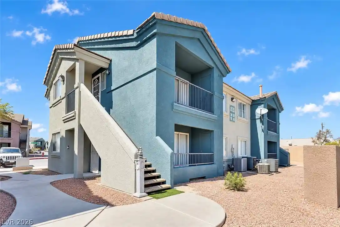 Listing Photo 1 - Condo for sale in 1520 Frank Aved St located at 1520 Frank Aved St, Las Vegas, NV 89110 - Unit #201